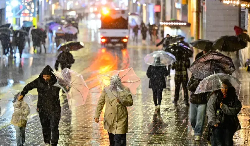 İstanbul'un da aralarında bulunduğu 5 ilde yarın için turuncu kodlu meteorolojik uyarı