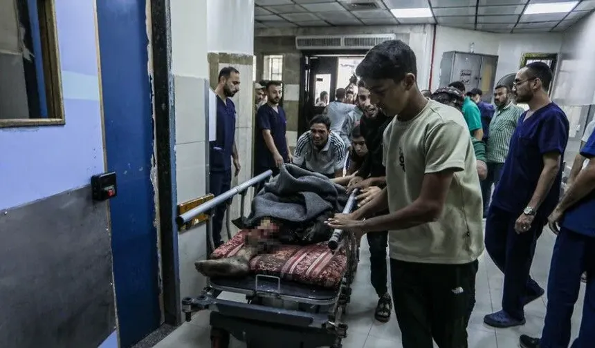 İsrail'in Gazze Şeridi'ne düzenlediği hava saldırısında 4 Filistinli yaralandı