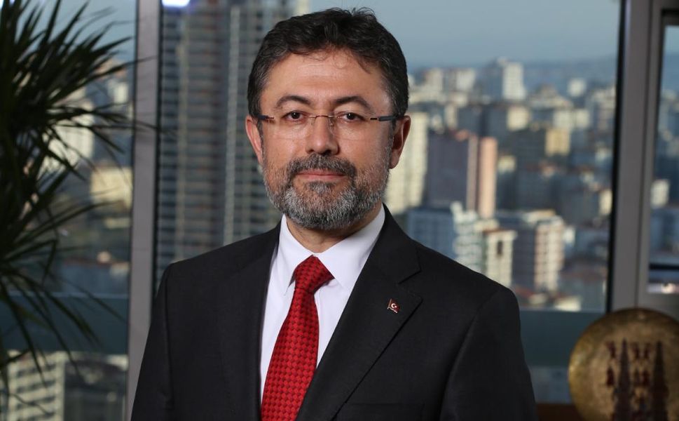 Bakan Yumaklı'dan zirai dondan etkilenen çiftçilerle ilgili açıklama